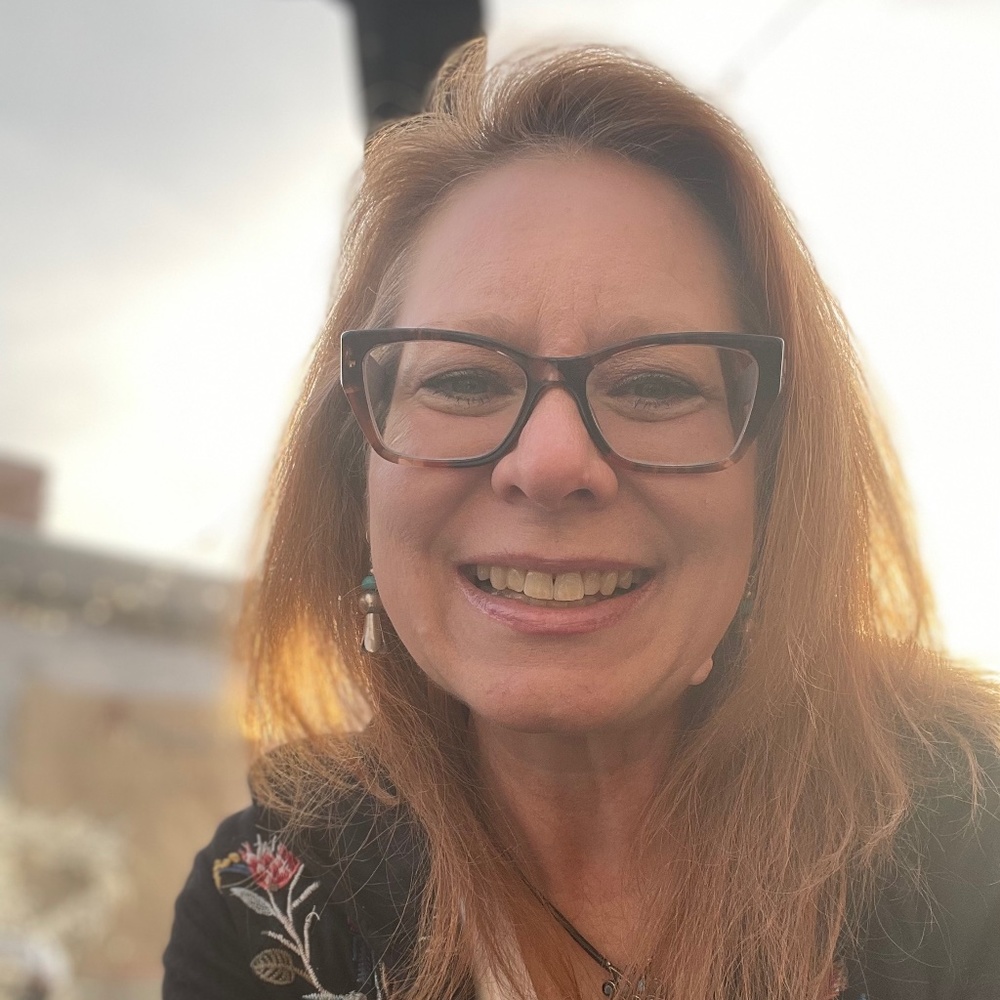 Meet your Posher, Christina